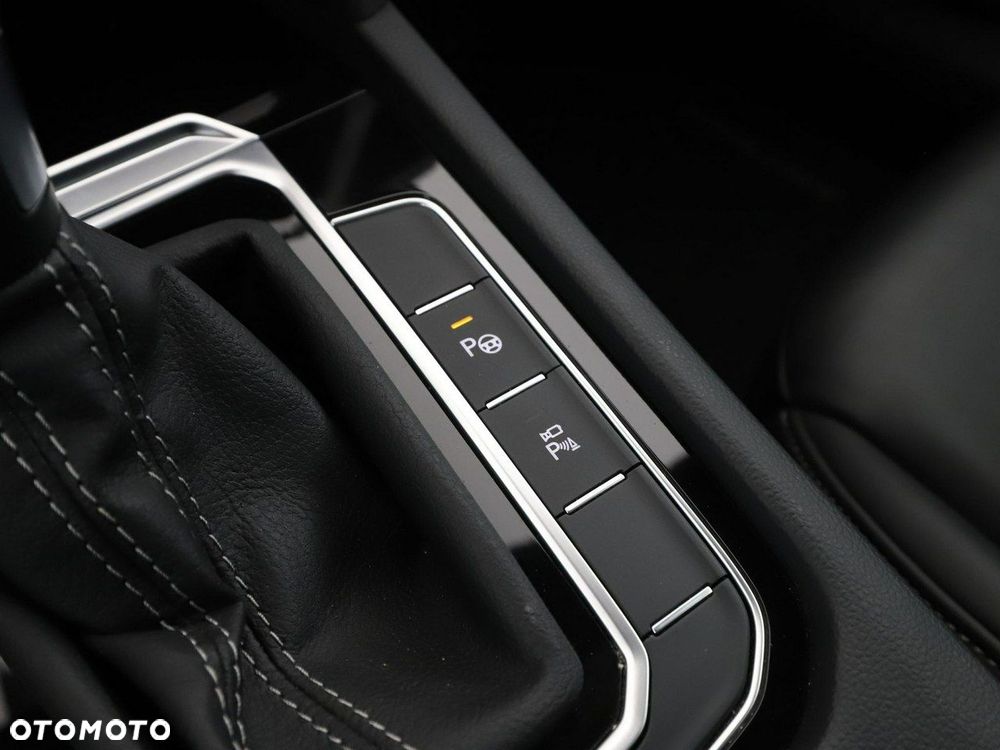 Volkswagen Arteon 1.4 TSI Plug-In Hybrid R-Line DSG - 33