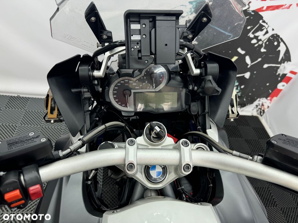 BMW R - 26