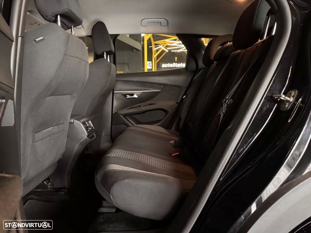 Peugeot 3008 1.5 BlueHDi Active Pack - 33