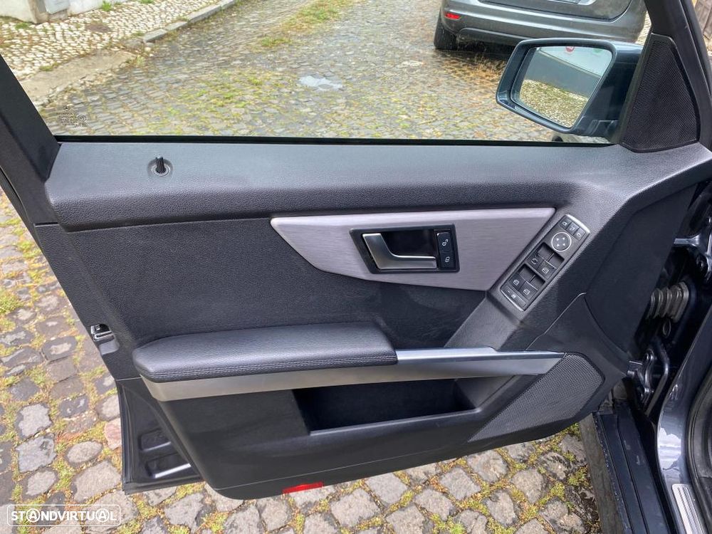Mercedes-Benz GLK 220 CDI 4Matic (BlueEFFICIENCY) 7G-TRONIC - 11