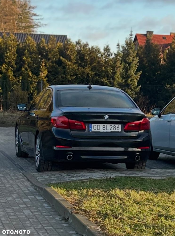 BMW Seria 5 520d Efficient Dynamics Edition - 1