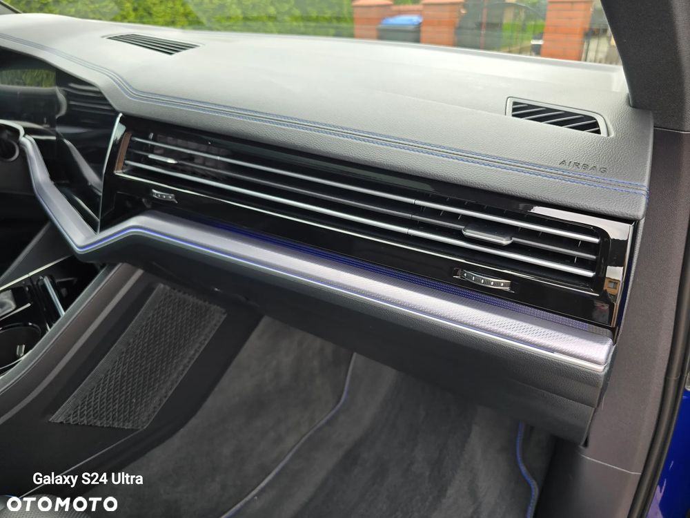 Volkswagen Touareg 3.0 V6 TFSI Plug-In Hybrid 4Mot R - 25