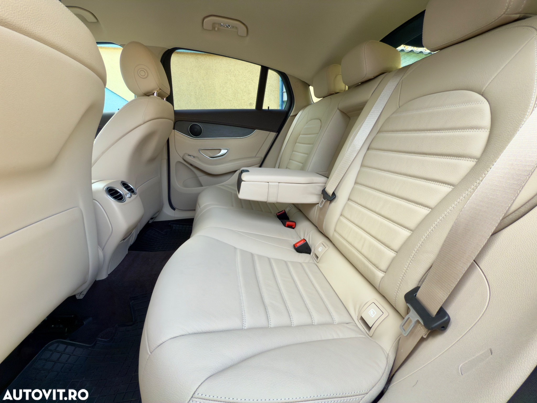 Mercedes-Benz GLC Coupe 200 d - 7
