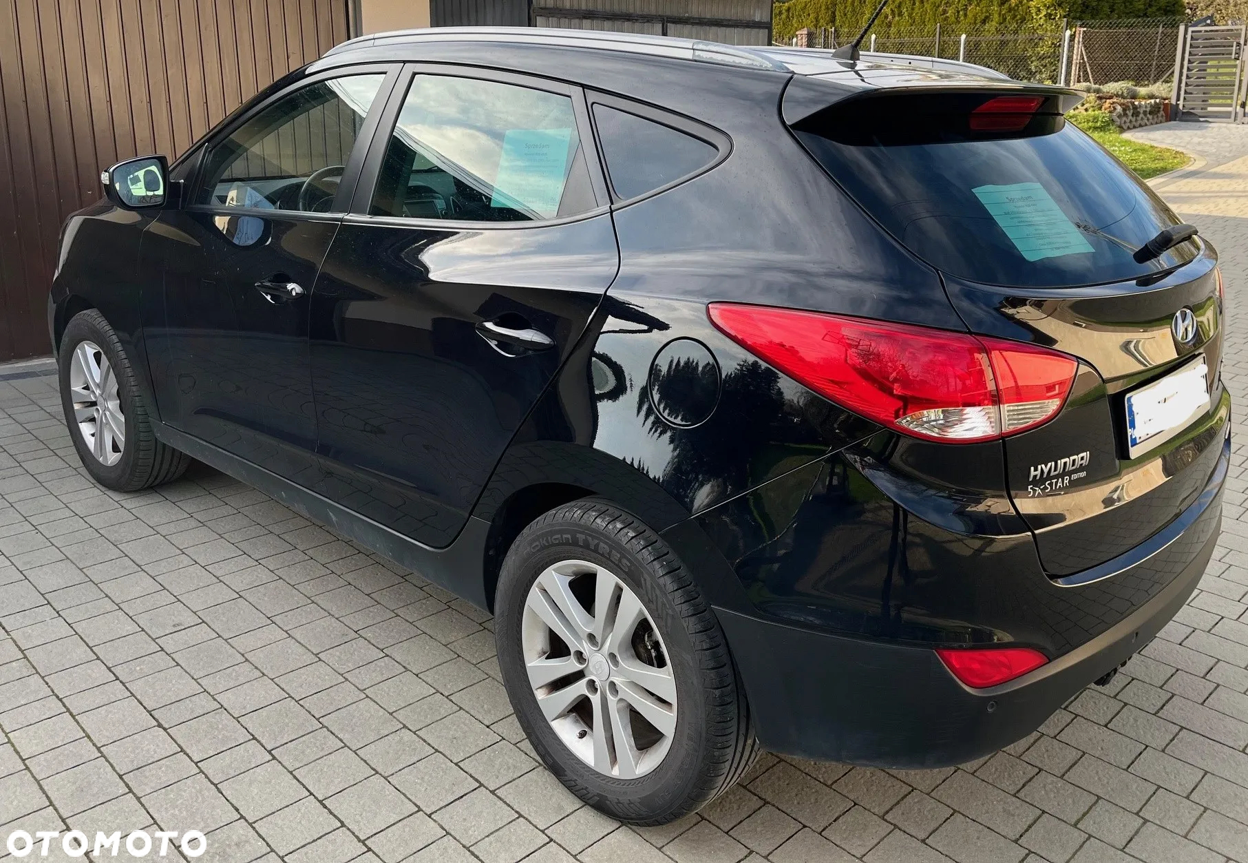 Hyundai Tucson - 2