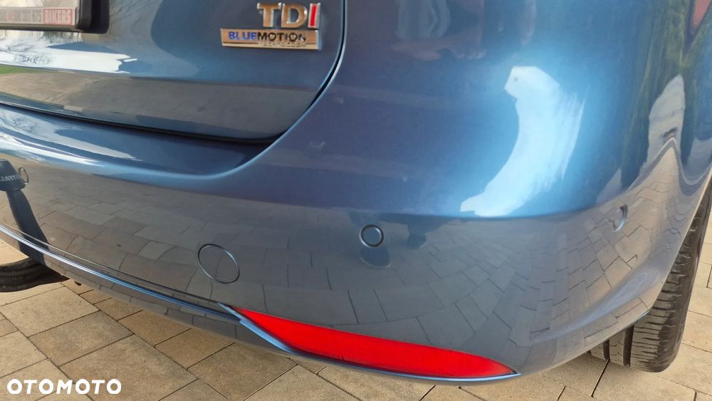 Volkswagen Touran 1.6 TDI DPF Highline - 30