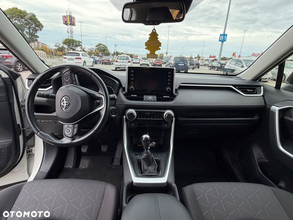 Toyota RAV4 2.0 Comfort 4x2 - 15