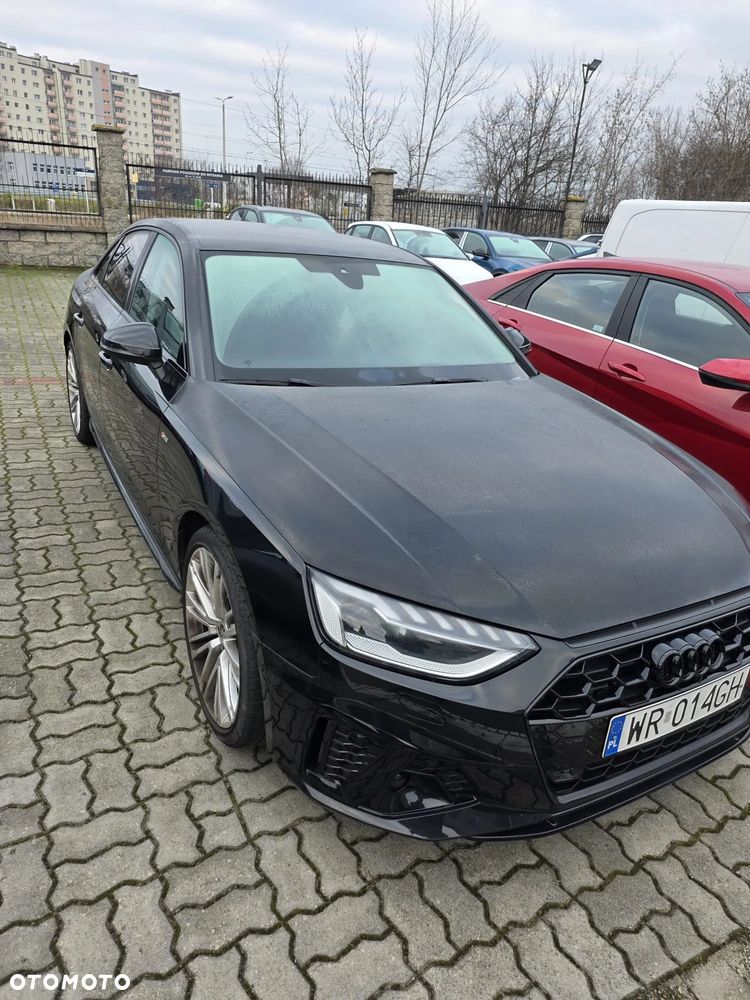 Audi A4 Limousine 35 TFSI mHEV S Line S tronic - 3