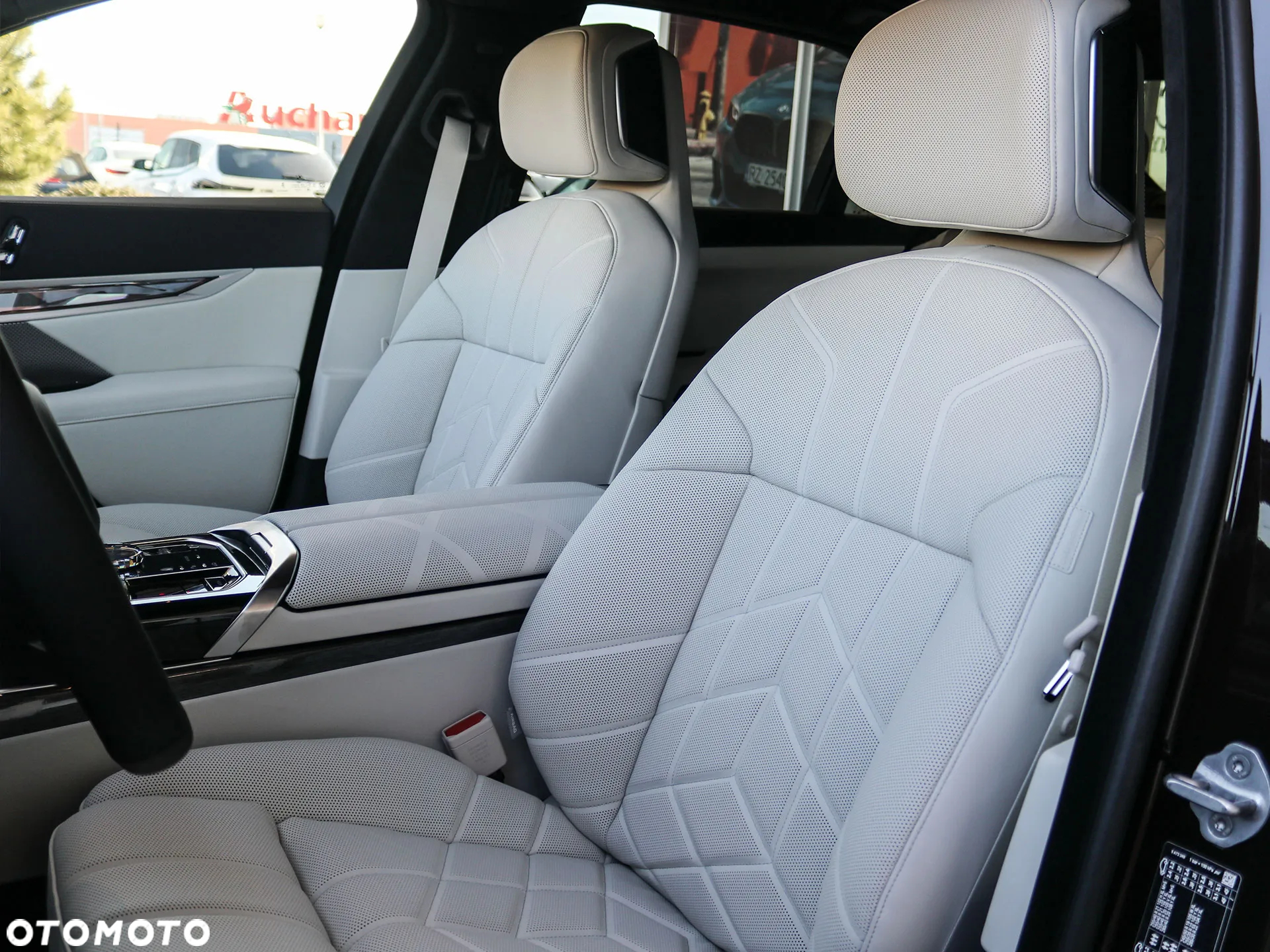 BMW Seria 7 - 23