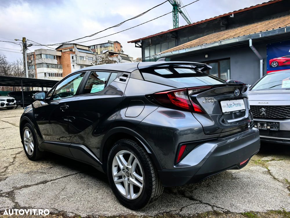 Toyota C-HR Hybrid Business-Edition - 4