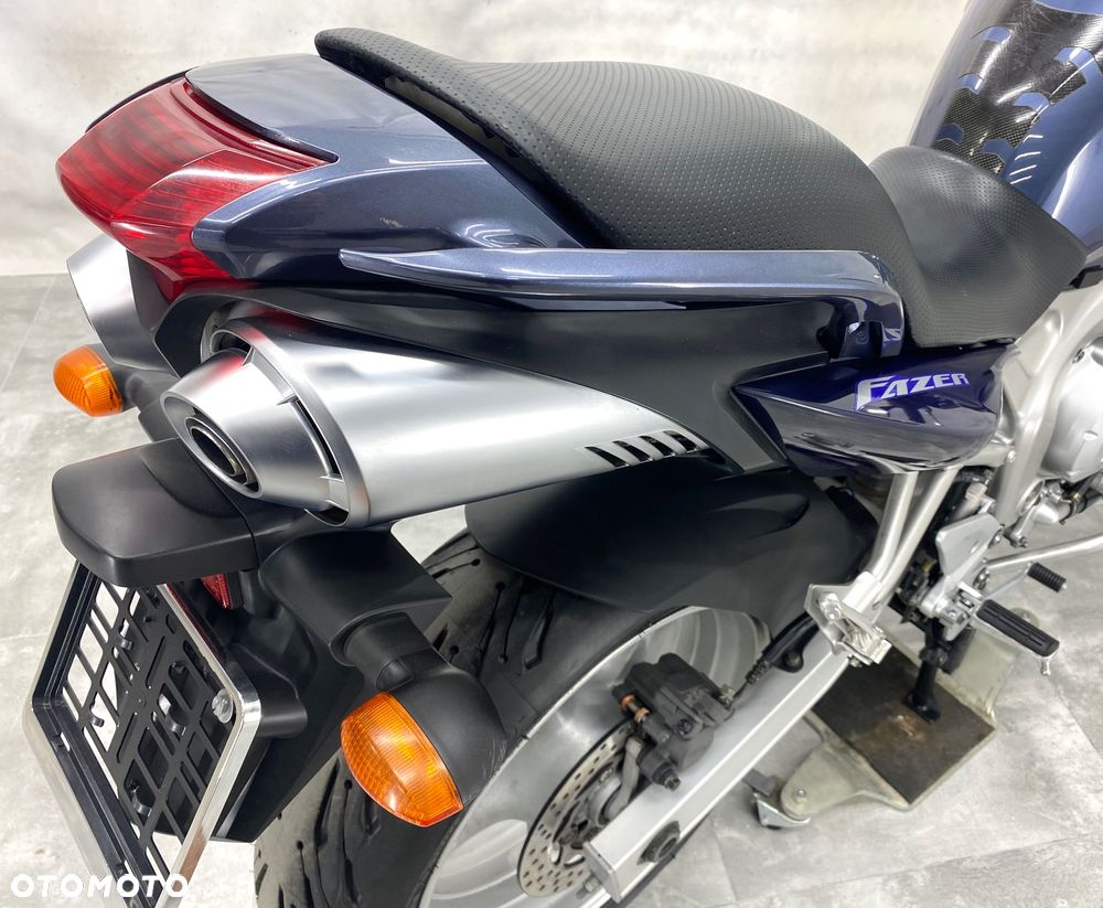 Yamaha FZ6 - 20