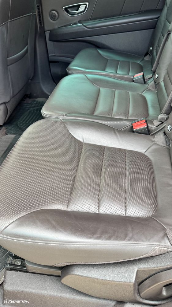 Renault Espace 1.6 dCi Initiale Paris EDC - 8