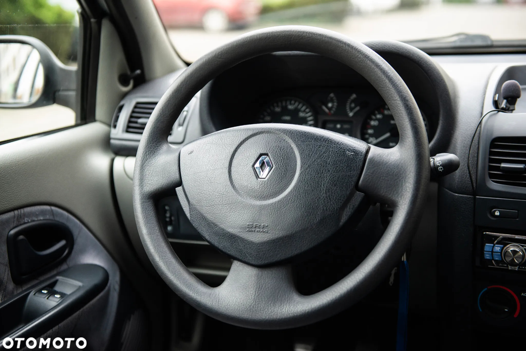 Renault Clio 1.2 Campus Authentique - 28