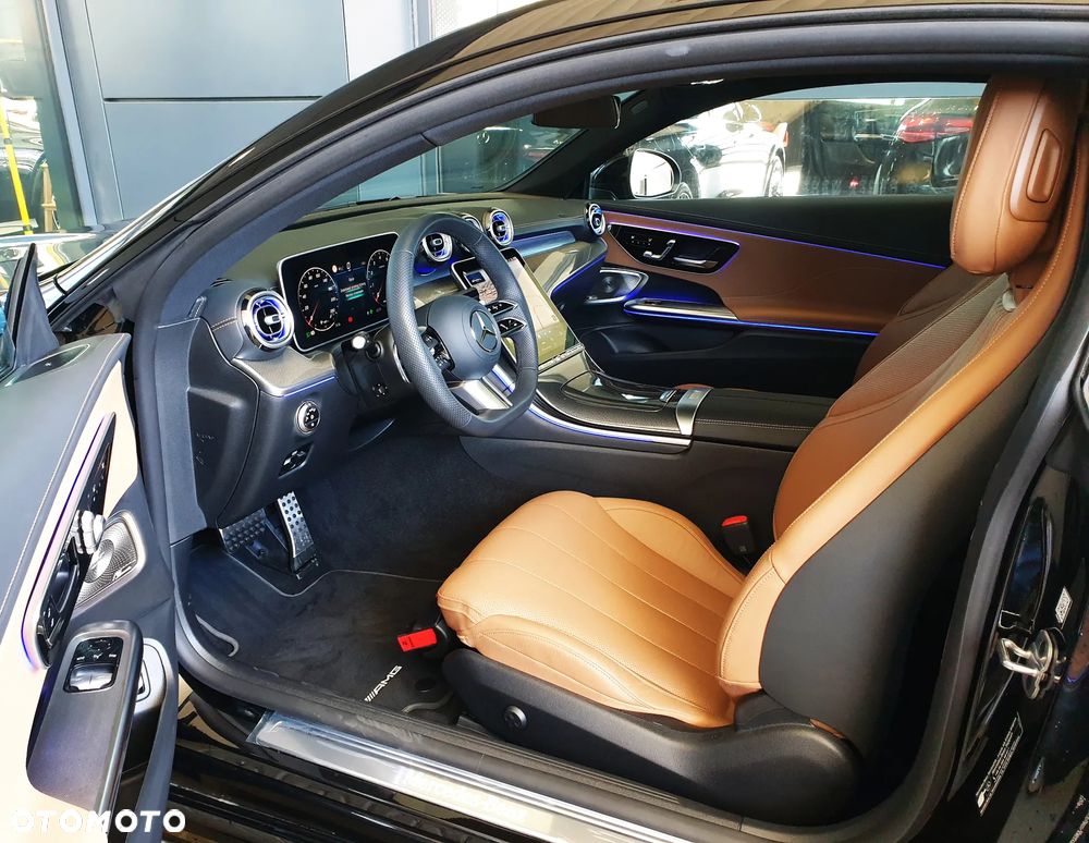 Mercedes-Benz CLE 300 mHEV 4-Matic AMG Line - 9