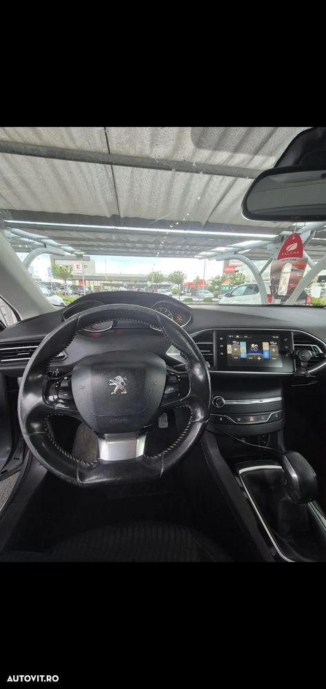 Peugeot 308 1.2 L PureTech Access - 9