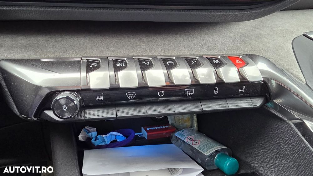 Peugeot 5008 2.0 BlueHDI s&s EAT8 GT - 17