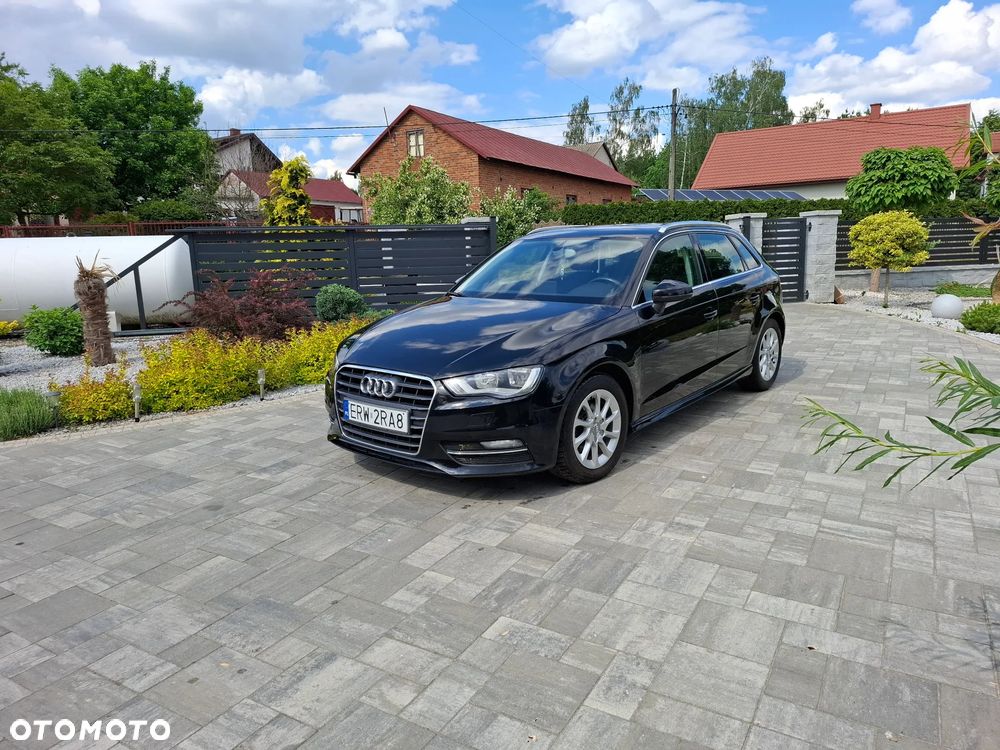 Audi A3 Sportback 1.6 TDI(clean diesel) Ambition - 2