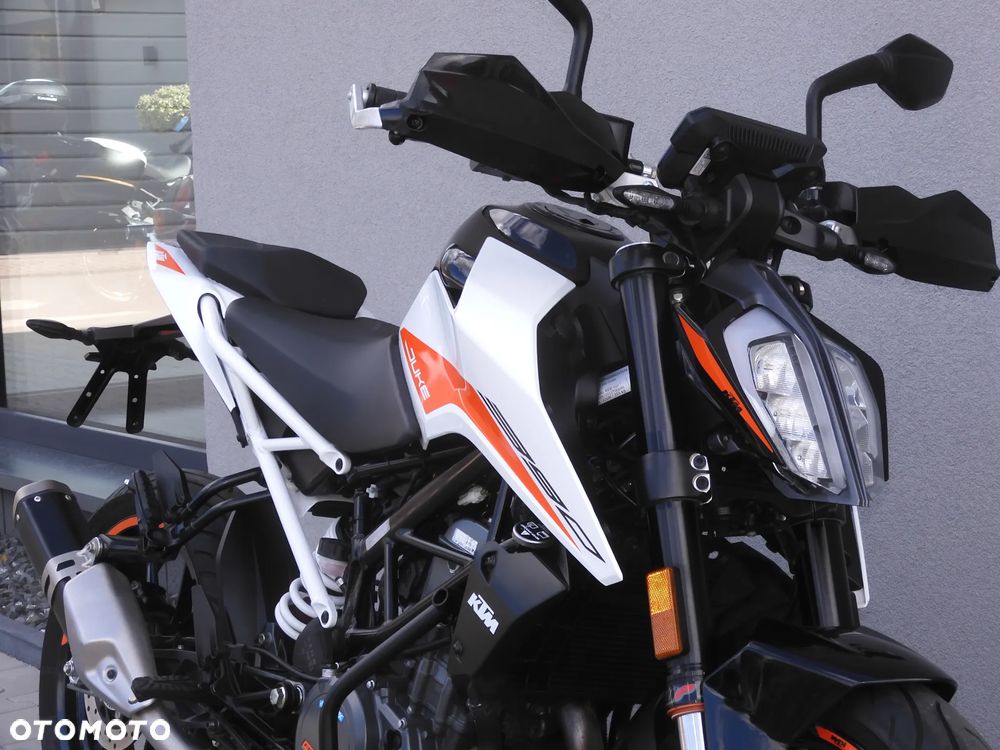 KTM Duke 390 - 20