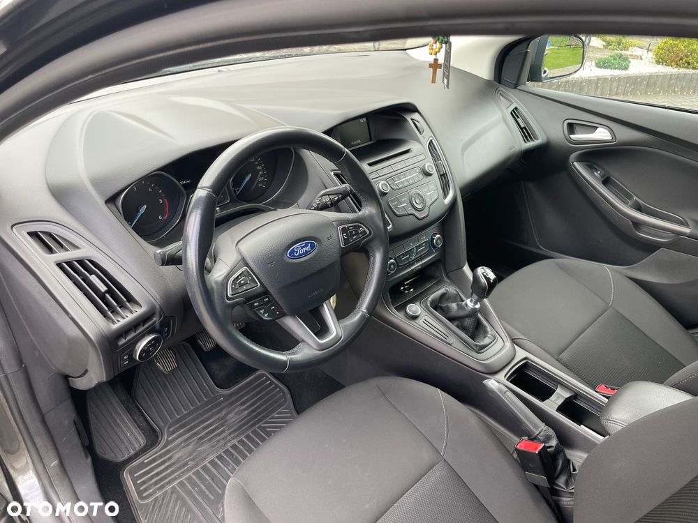 Ford Focus 1.5 TDCi Trend - 16
