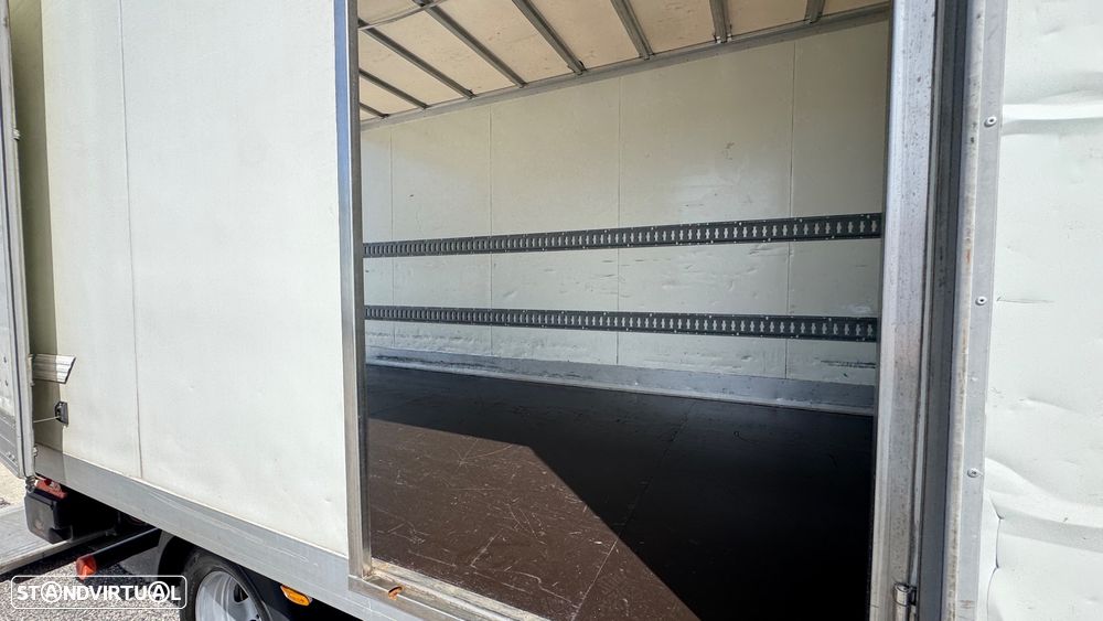 Mitsubishi Canter 3C13 C/ Plataforma elevatória - 24