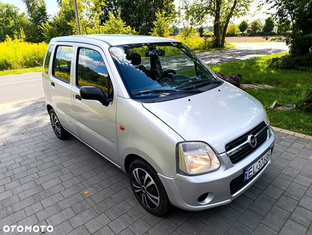 Opel Agila - 2