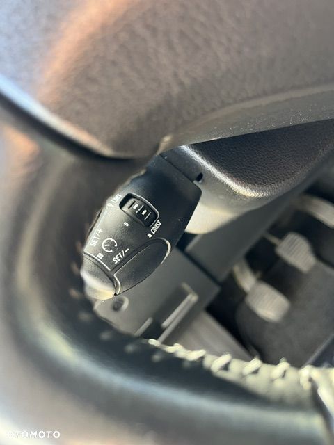 Peugeot 308 1.6 Premium - 33