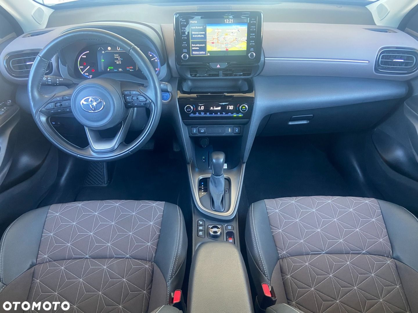 Toyota Yaris Cross - 9