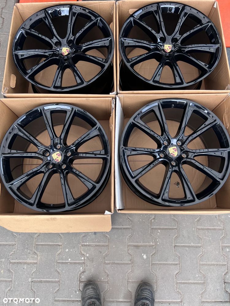 Oryginalne felgi Porsche Cayenne 22'' BBS - 2