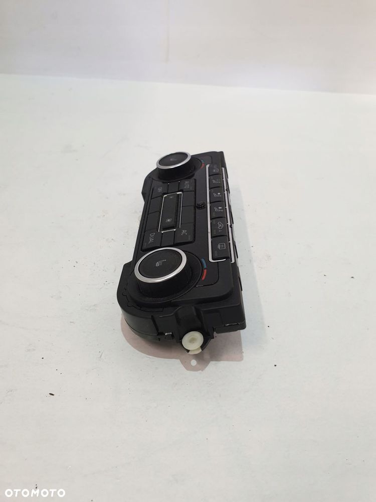 panel klimatyzacji nawiewu 5k0907044dg vw passat b7 2.0tdi 11r - 3