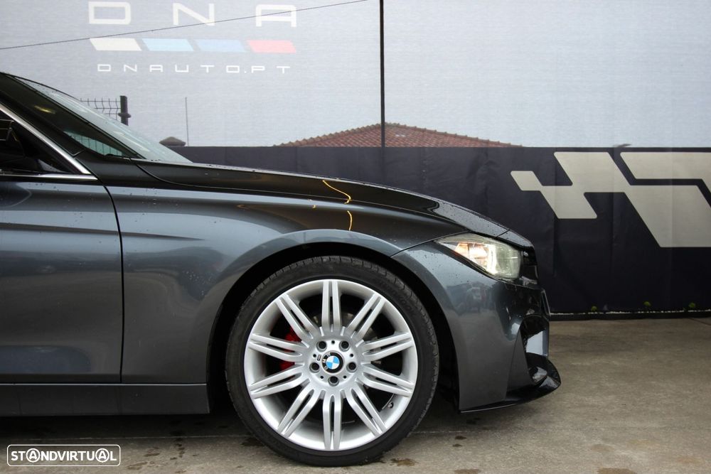 BMW 318 d Touring Pack M - 18