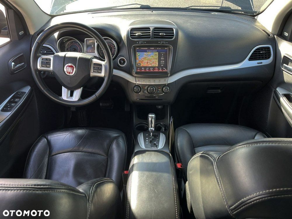 Fiat Freemont 2.0 Multijet Lounge AWD - 4