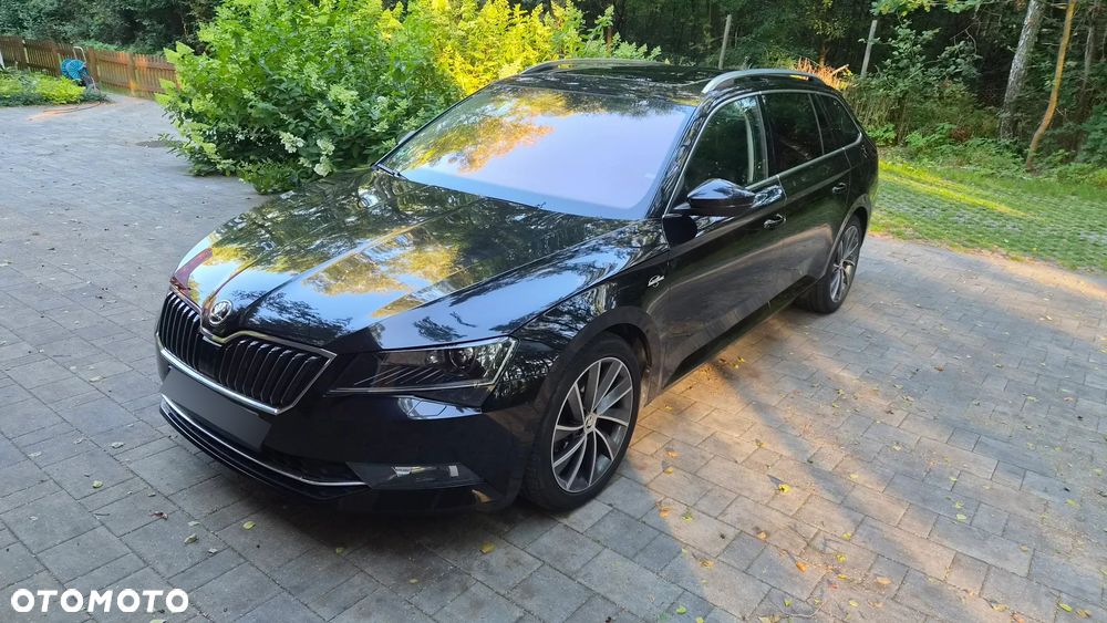 Skoda Superb 2.0 TDI 4x4 L&K DSG - 1