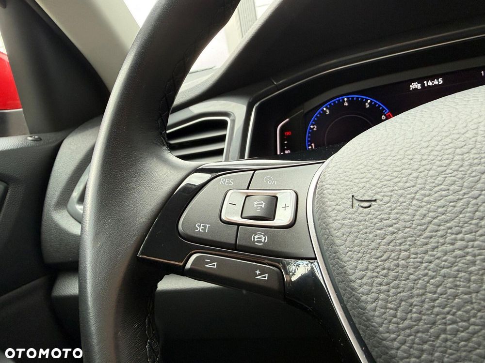 Volkswagen T-Roc 1.5 TSI GPF ACT Premium DSG - 18