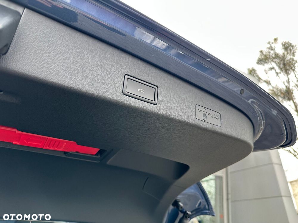 Volkswagen Golf Variant - 27