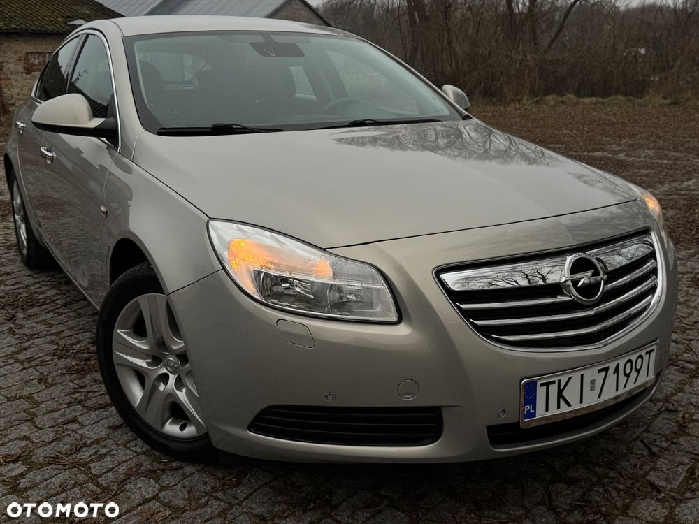 Opel Insignia 1.6 Design Edition - 2