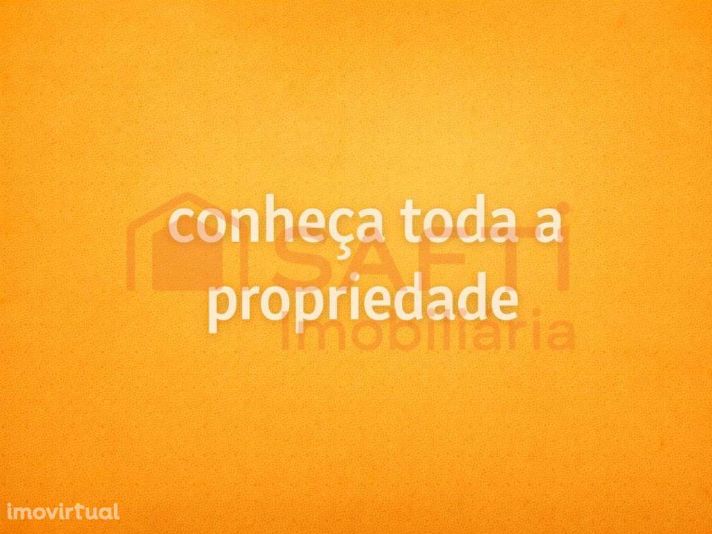 Casa para Recuperar em aldeia tranquila - Grande imagem: 4/21