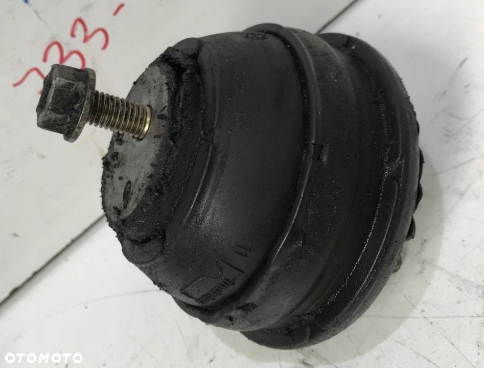 PODUSZKA SILNIKA GUMOWA LEWA 1094149 BMW M60 E32 - 2