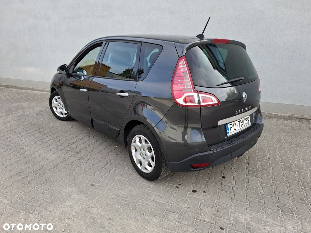 Renault Scenic - 2