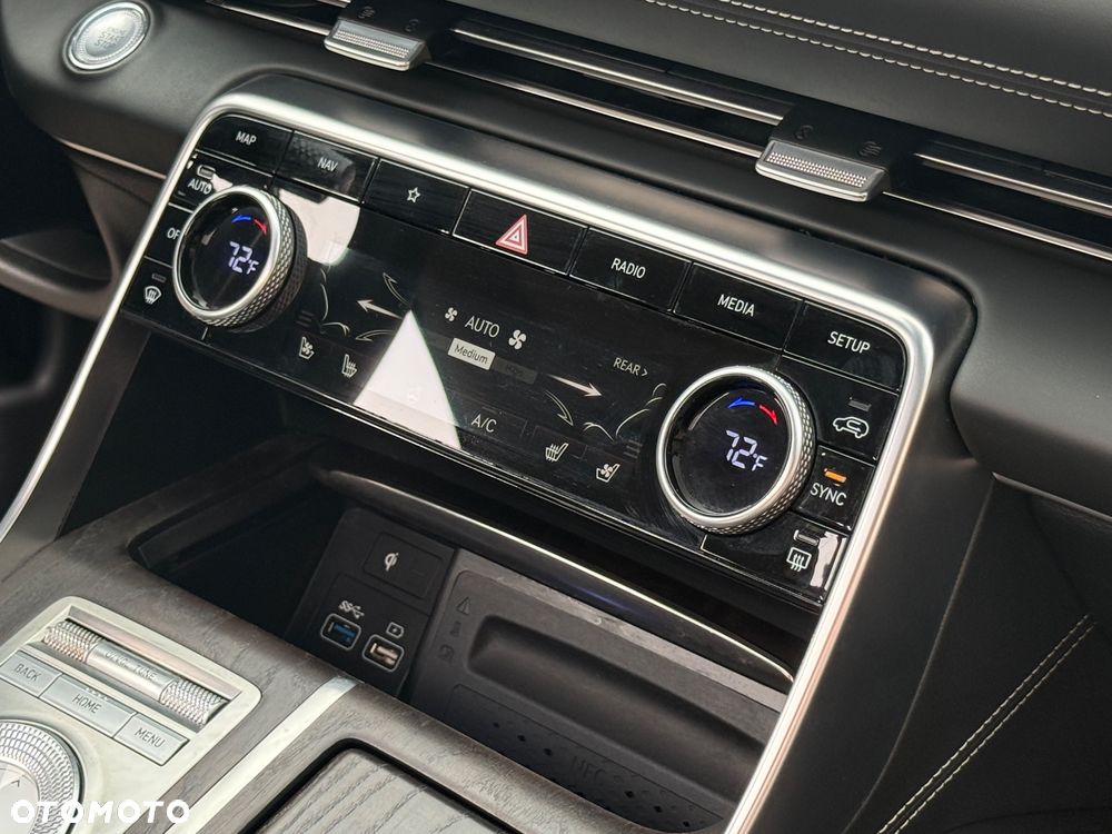 Genesis GV80 - 17