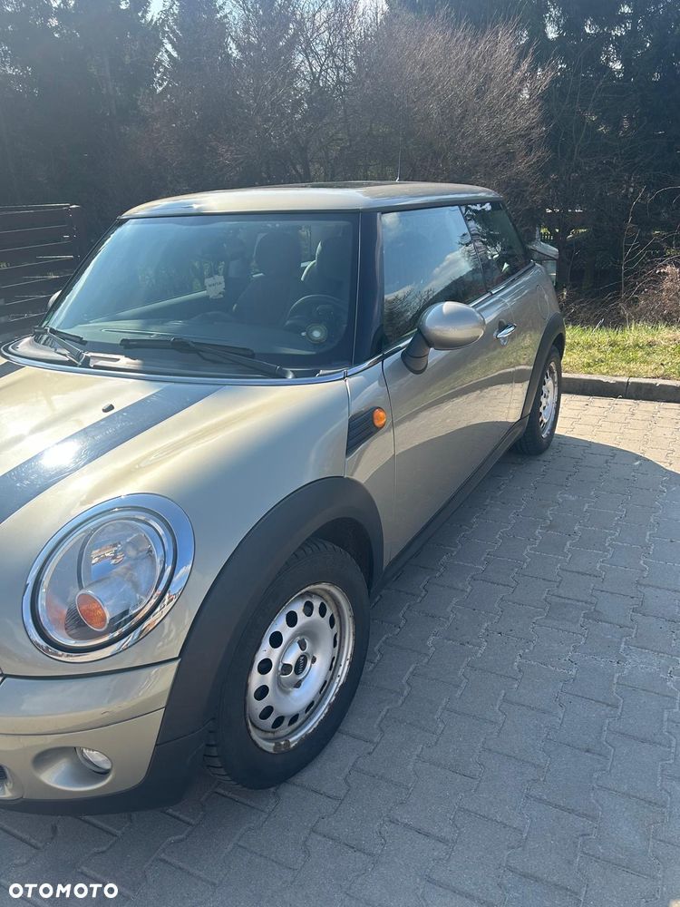 MINI ONE - 5