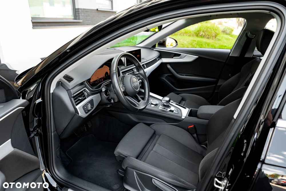 Audi A4 Limousine 35 TFSI S tronic S line - 17