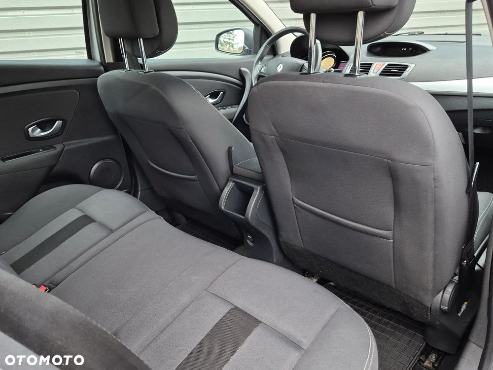 Renault Megane 1.6 16V Confort Expression - 19