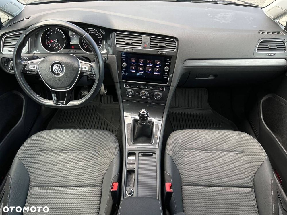 Volkswagen Golf 1.5 TSI BMT Comfortline - 5