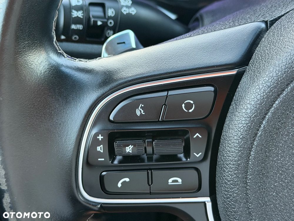 Kia Niro 1.6 GDI PHEV 2WD Vision - 19