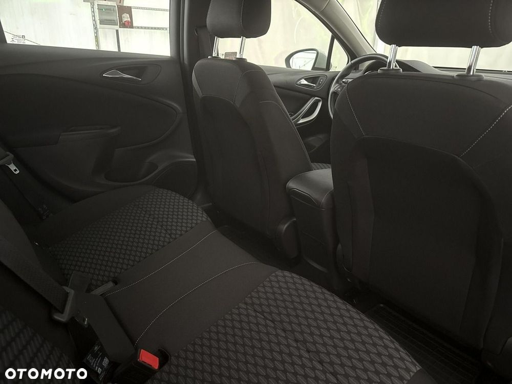 Opel Astra - 22