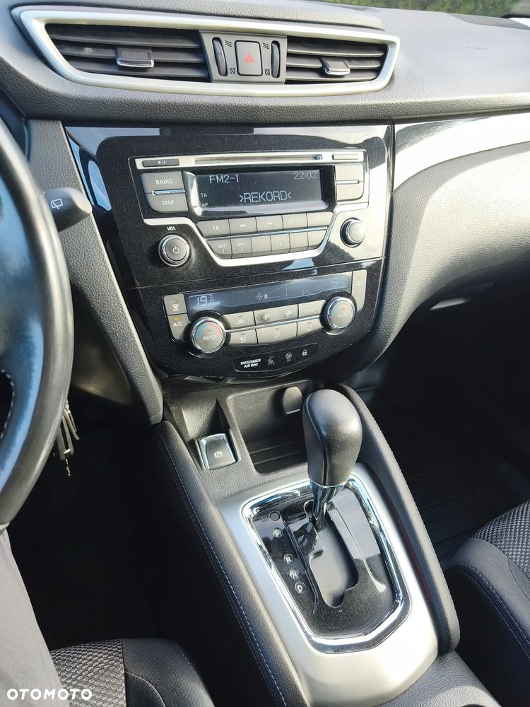 Nissan Qashqai - 22