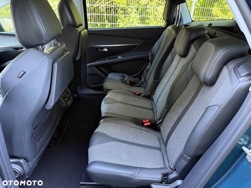 Peugeot 5008 PureTech 130 Stop & Start Allure Business-Paket - 20