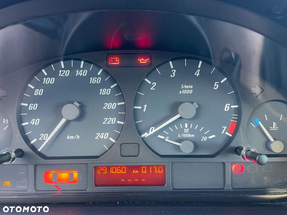 BMW Seria 3 318Ci - 16