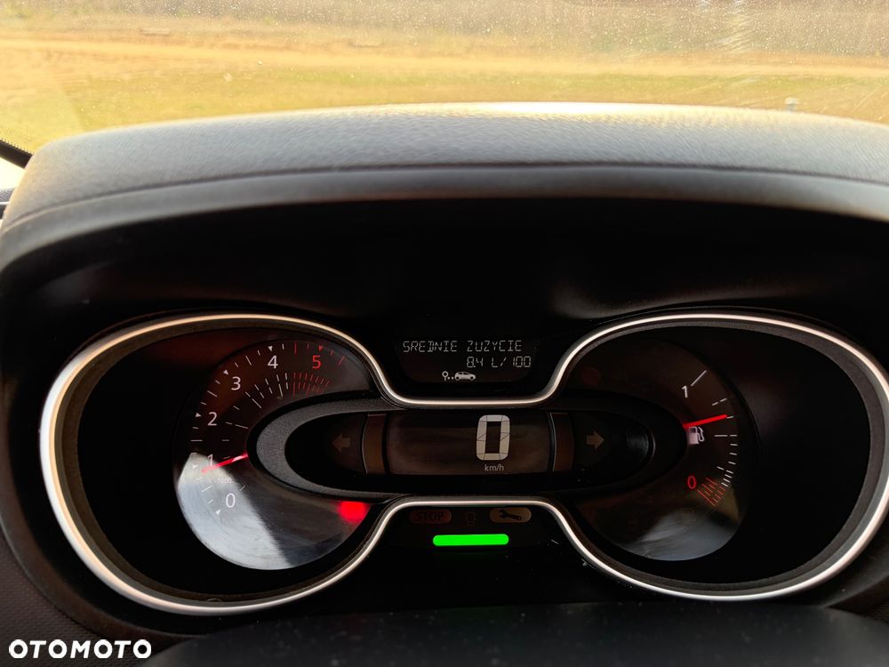 Renault Trafic - 13