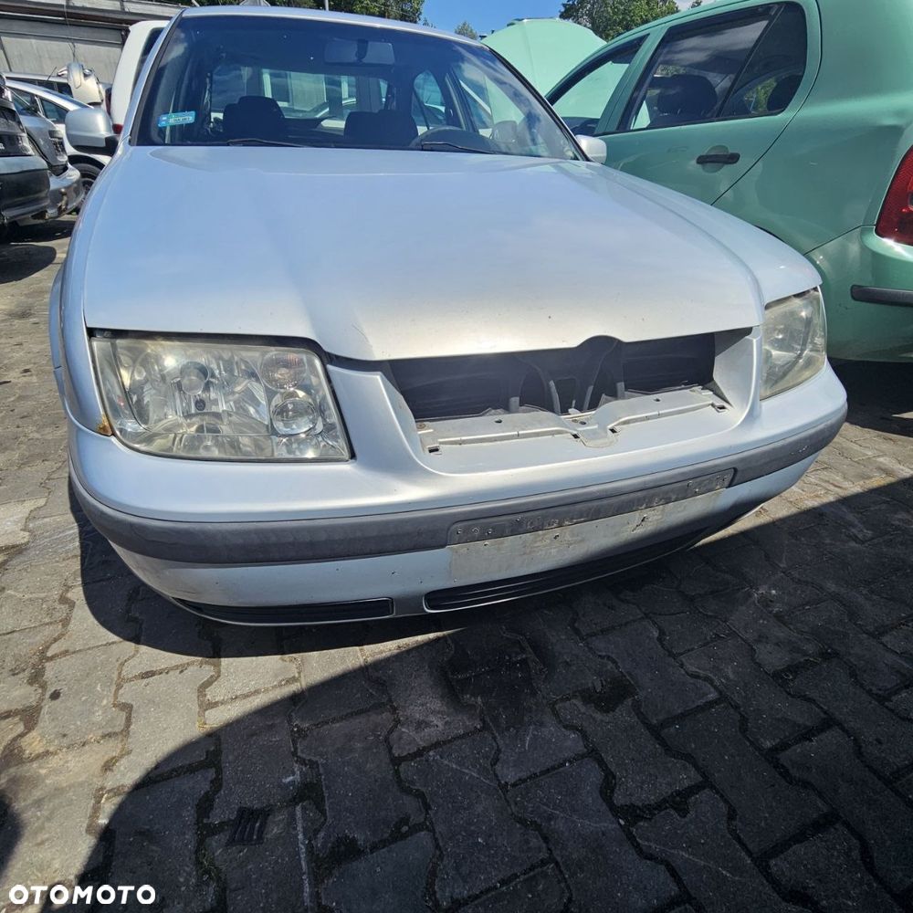 Maska / klapa silnika / VOLKSWAGEN BORA (1999r) (kod lak: LB7Z) - 2