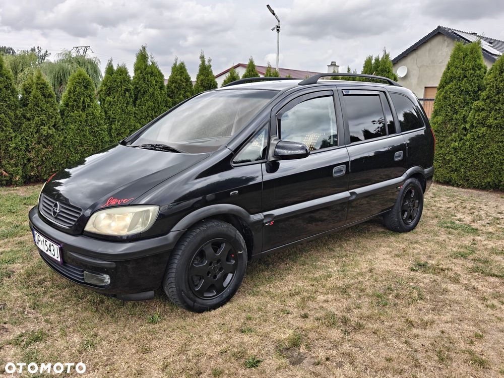 Opel Zafira - 2